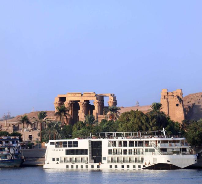Nile cruise ship sailing between Luxor and Aswan