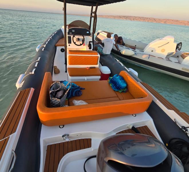 Pack speed boat